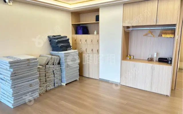 公园道大厦_120平_豪装_办公室房源出租