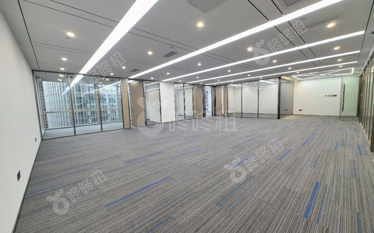 大冲商务中心_528平_精装_办公室开间