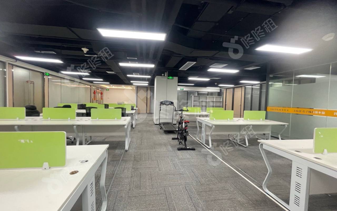 中科大厦_350平_精装_办公室开间