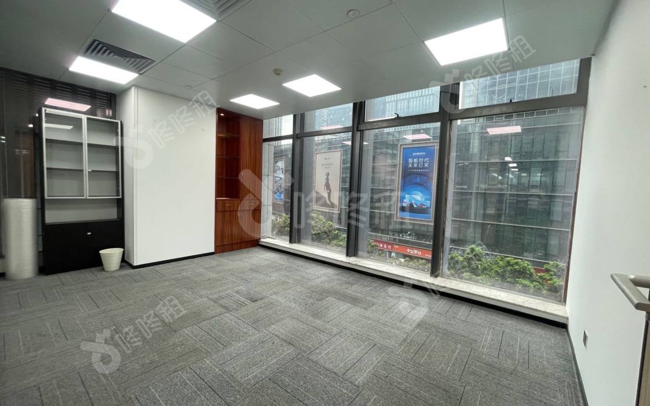 中科大厦_350平_精装_办公室隔间