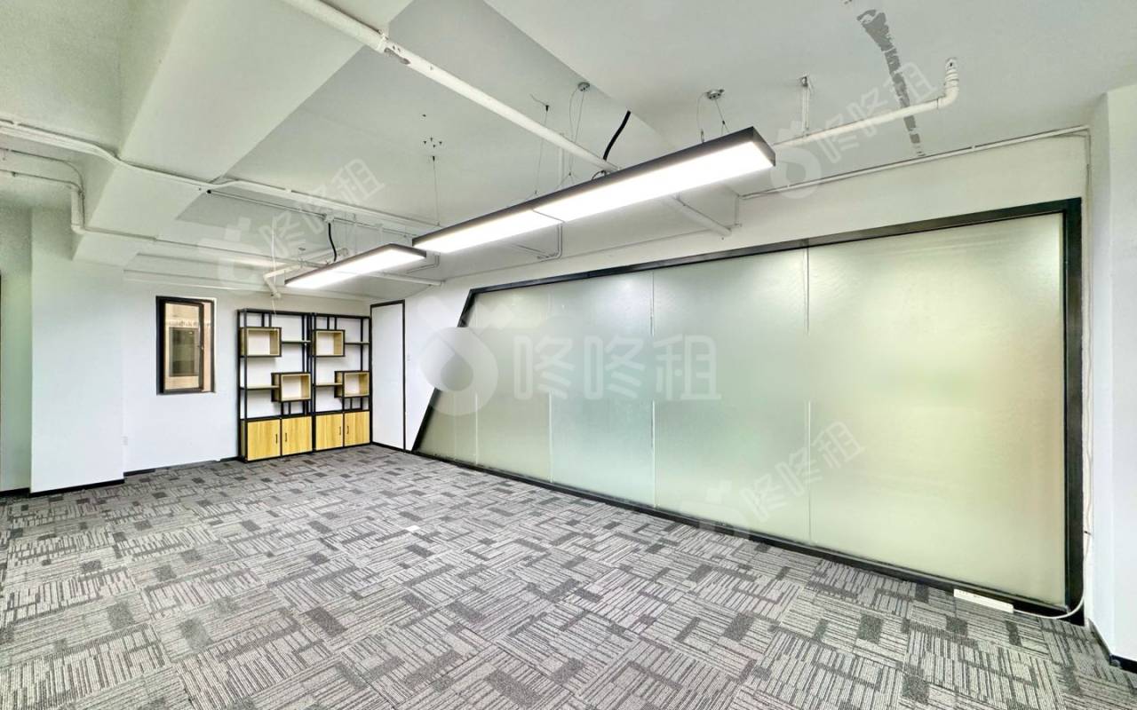 深圳湾科技生态园_600平_精装_办公室隔间