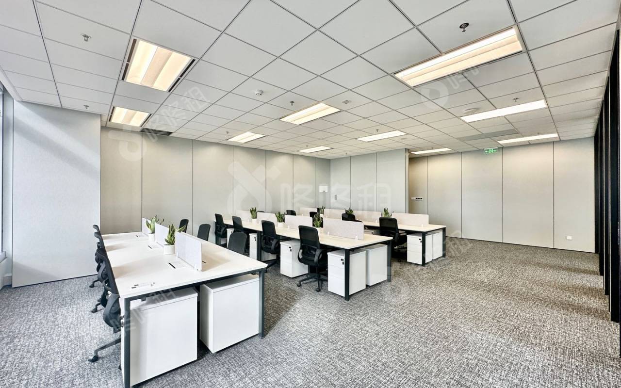 前海嘉里中心_199平_精装_办公室开间