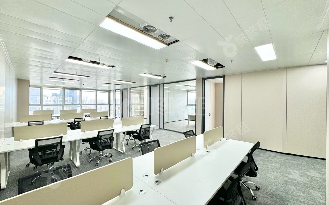 微软科通大厦_298平_精装_办公室开间