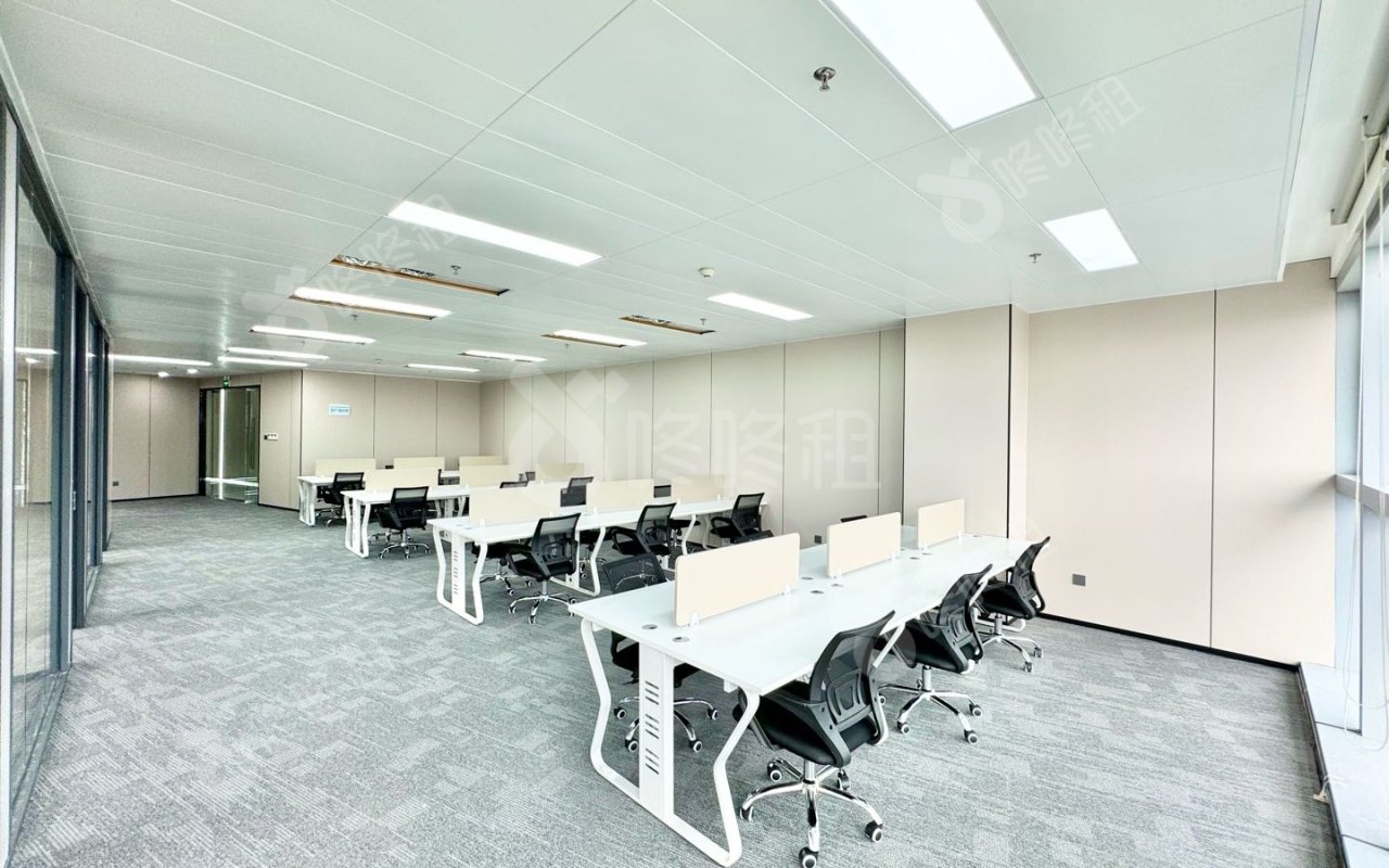 微软科通大厦_298平_精装_办公室开间