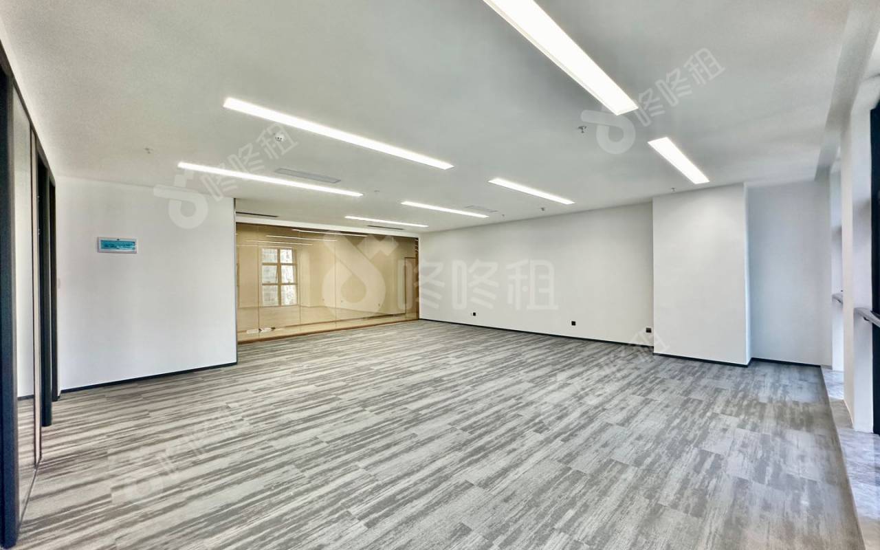 工勘大厦_132.73平_精装_办公室开间