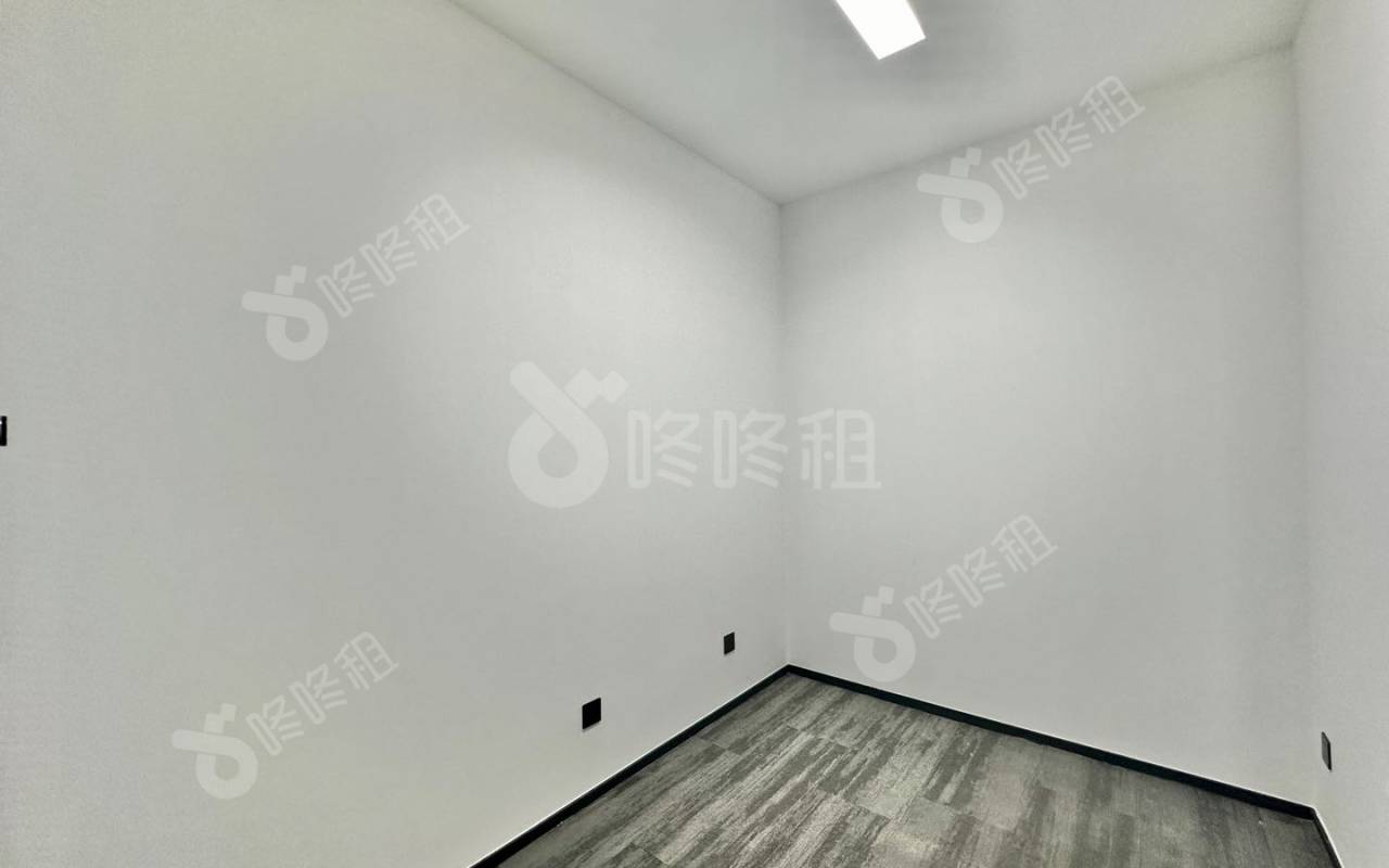 工勘大厦_132.73平_精装_办公室隔间