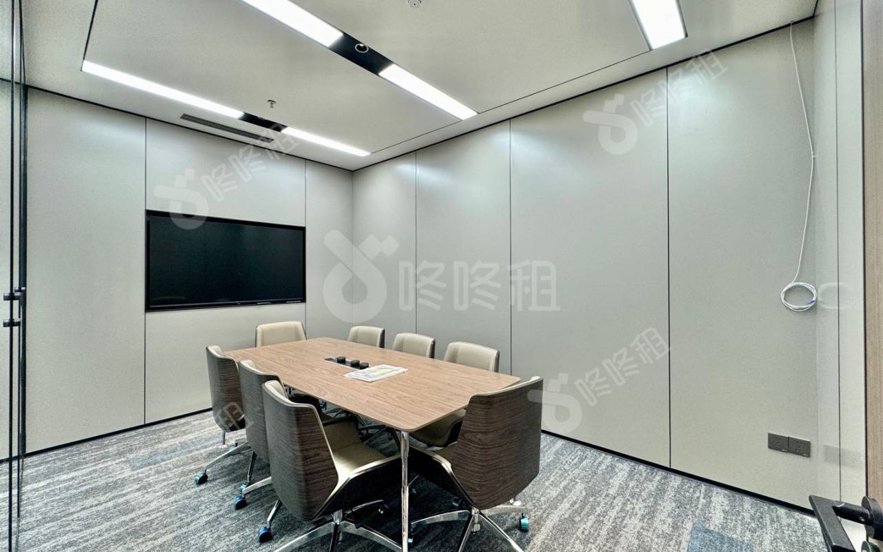 盛龙时代广场_291平_精装_办公室隔间