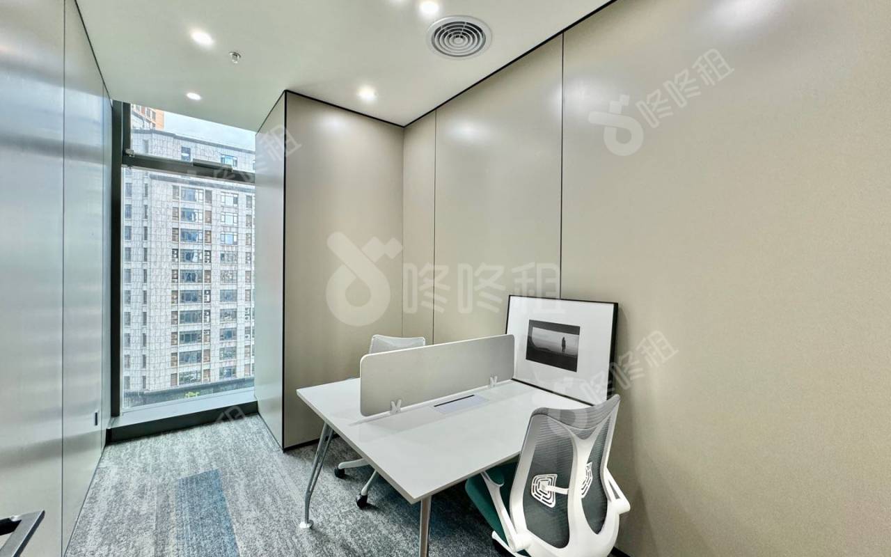 盛龙时代广场_291平_精装_办公室隔间
