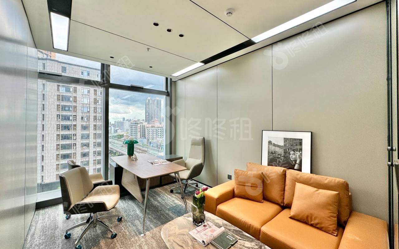 盛龙时代广场_291平_精装_办公室隔间