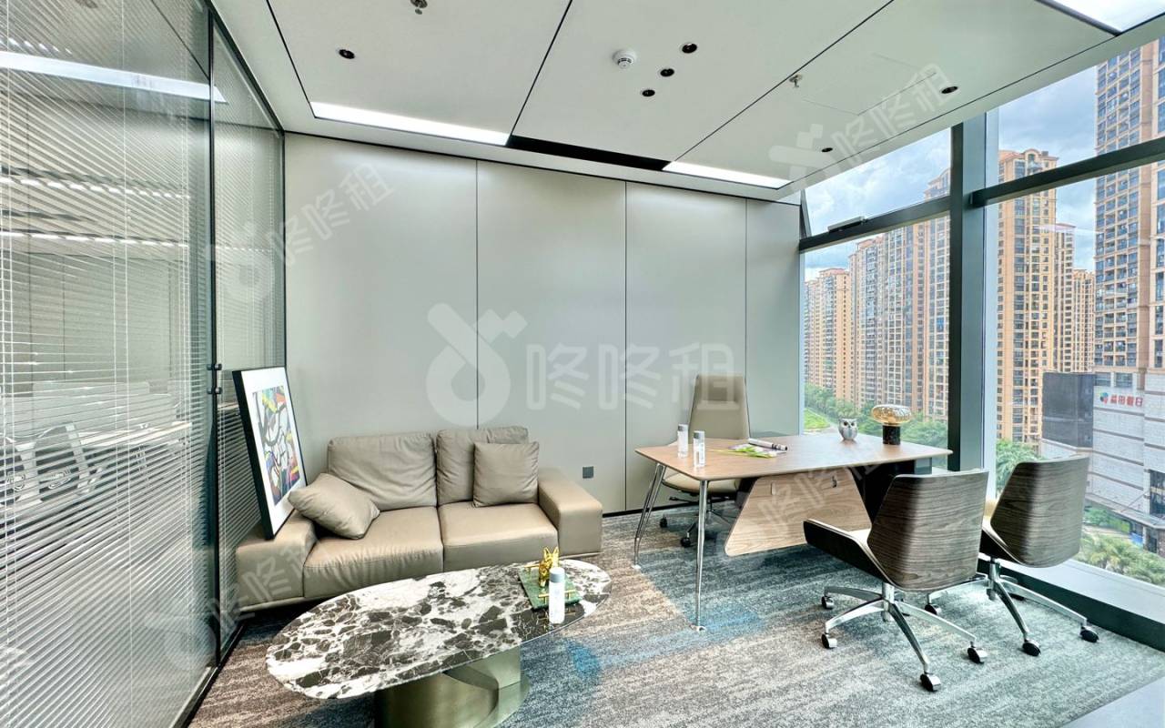 盛龙时代广场_291平_精装_办公室隔间