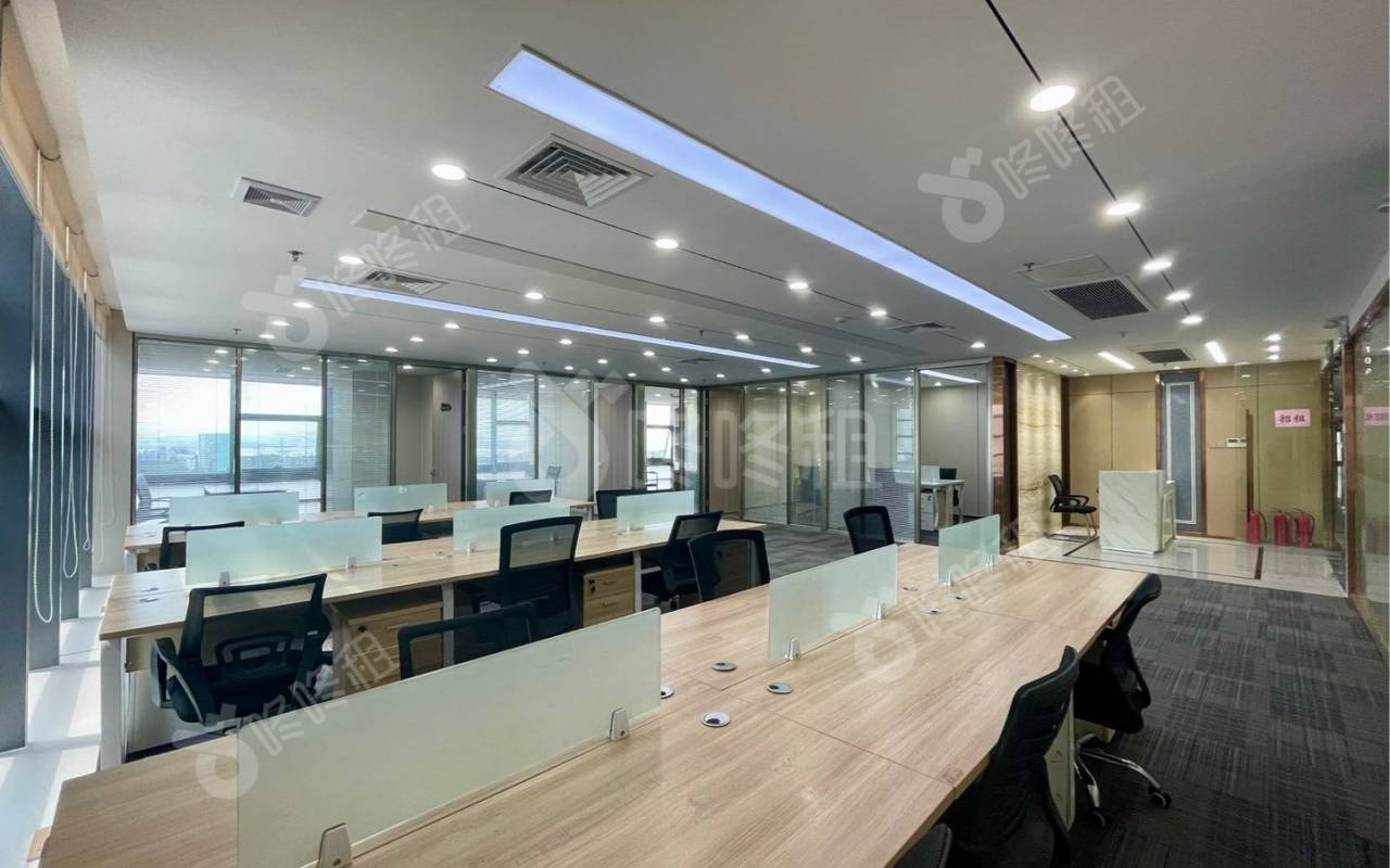 金运世纪大厦_338平_精装_办公室开间