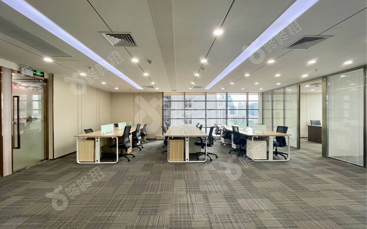 金运世纪大厦_338平_精装_办公室开间