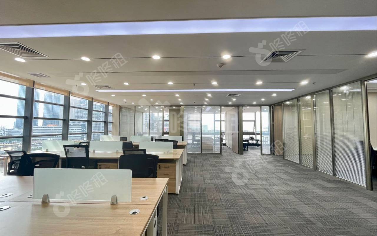 金运世纪大厦_338平_精装_办公室开间