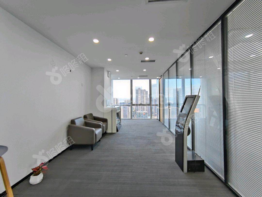 大冲商务中心_1400平_豪装_办公室隔间