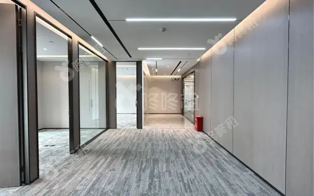 皇庭中心_200平米_豪装_办公室房源出租