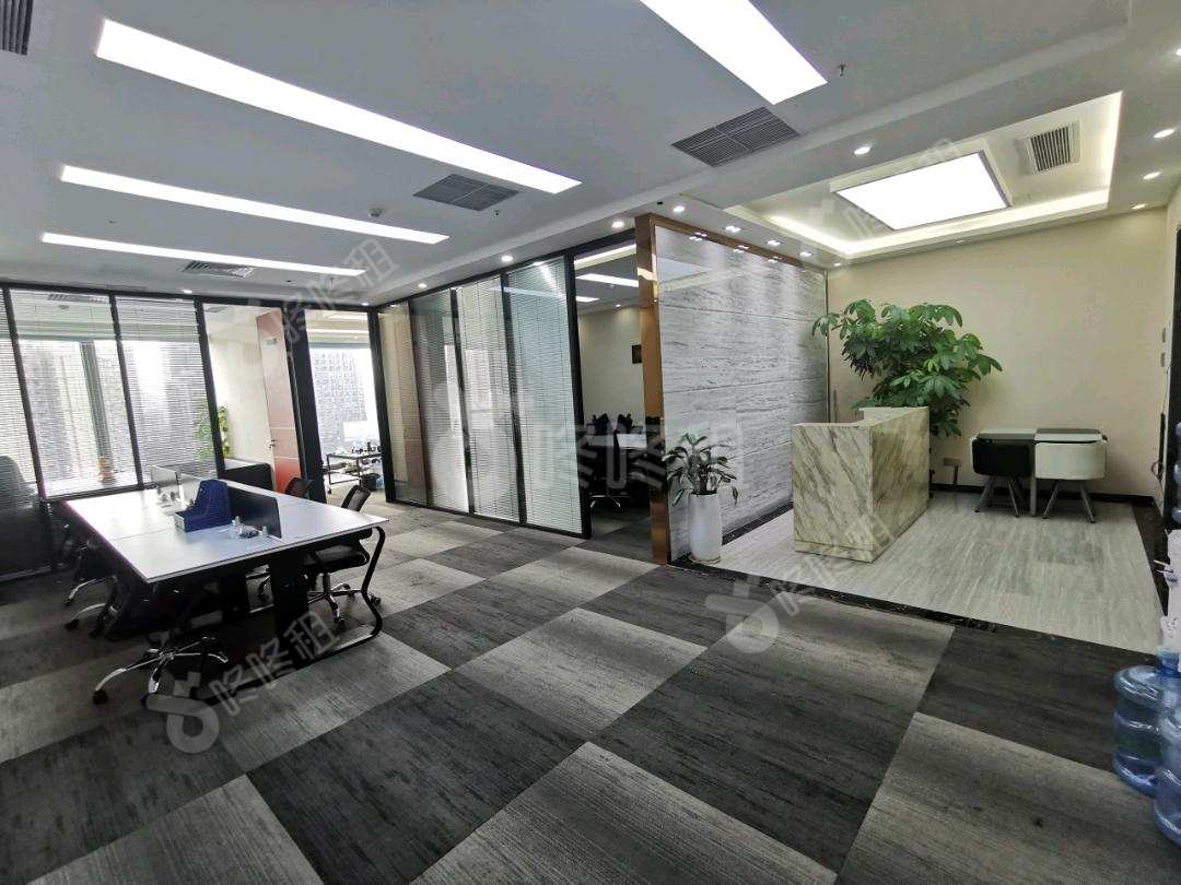 诺德金融中心_230平_精装_办公室开间