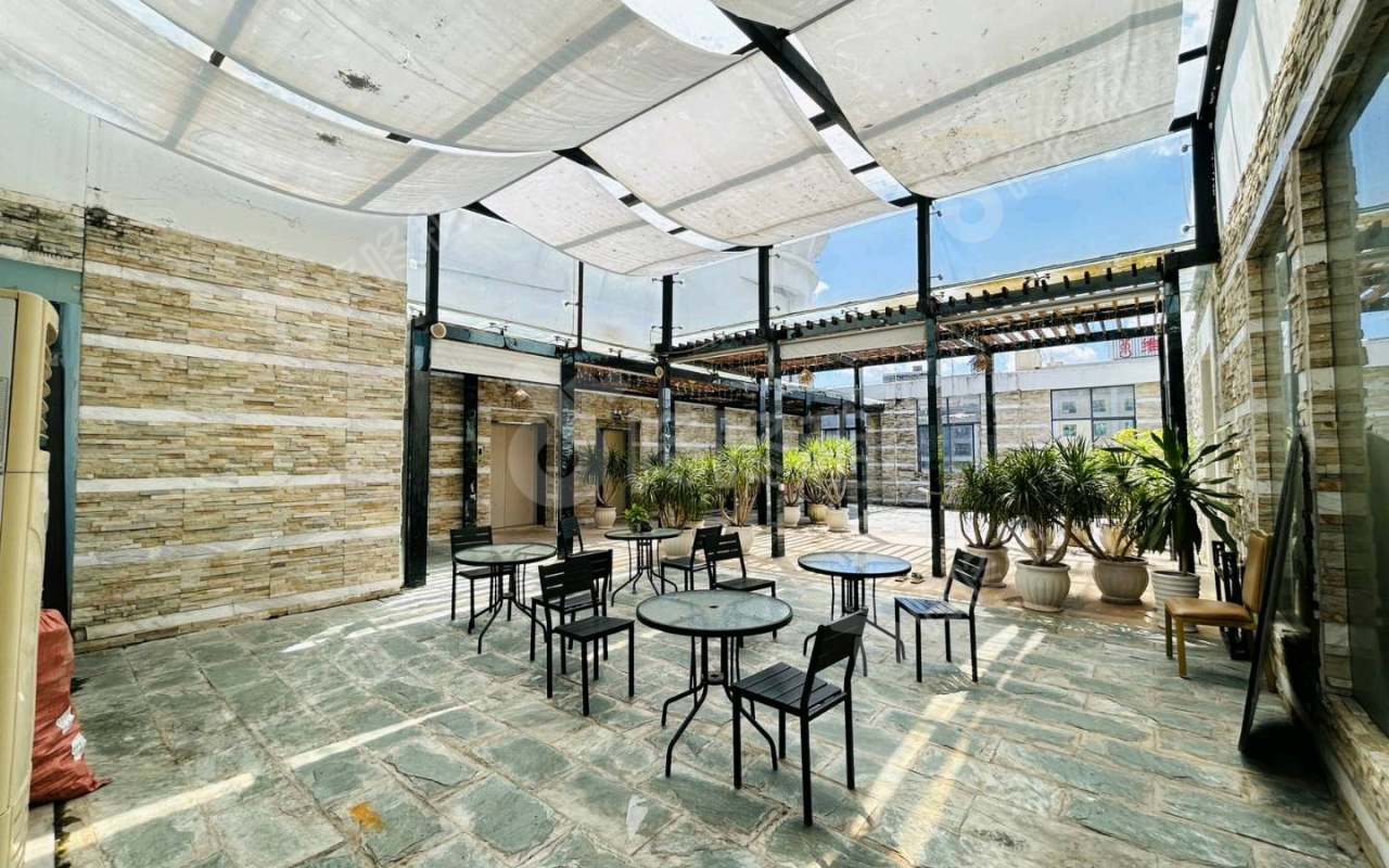 东吴创意园_350平_精装_露台