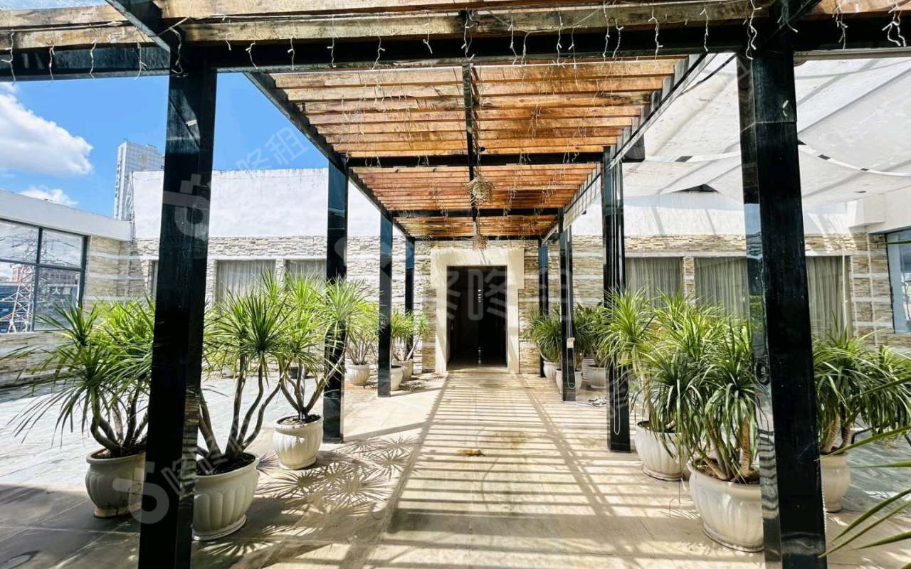 东吴创意园_350平_精装_露台