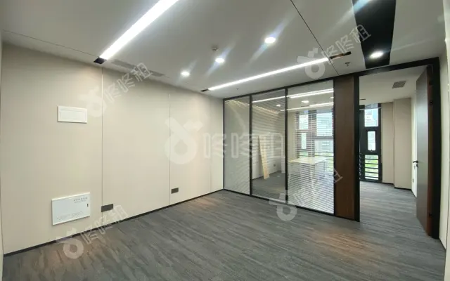 丽雅查尔顿广场_88平米_精装_办公室房源出租
