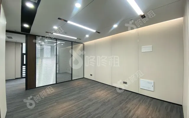 丽雅查尔顿广场_96平米_精装_办公室房源出租