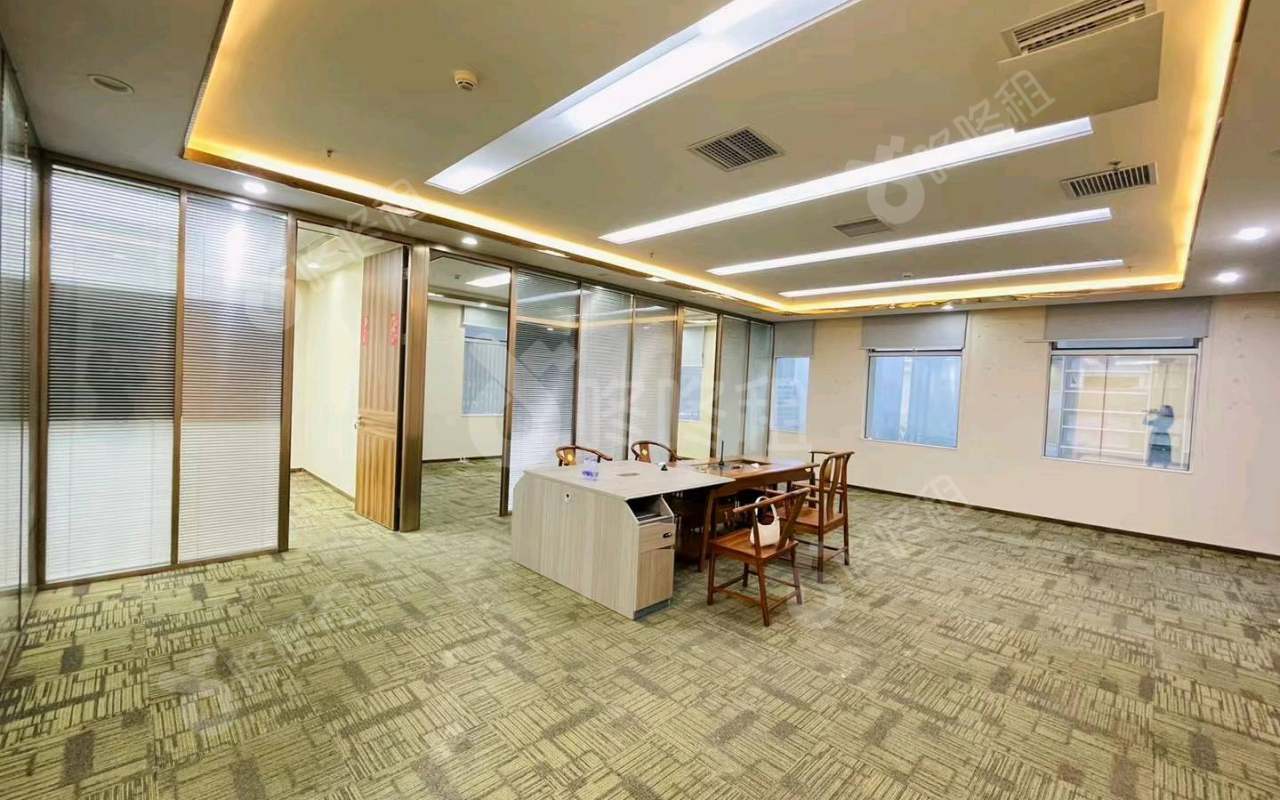 航天大厦_298平_精装_办公室开间