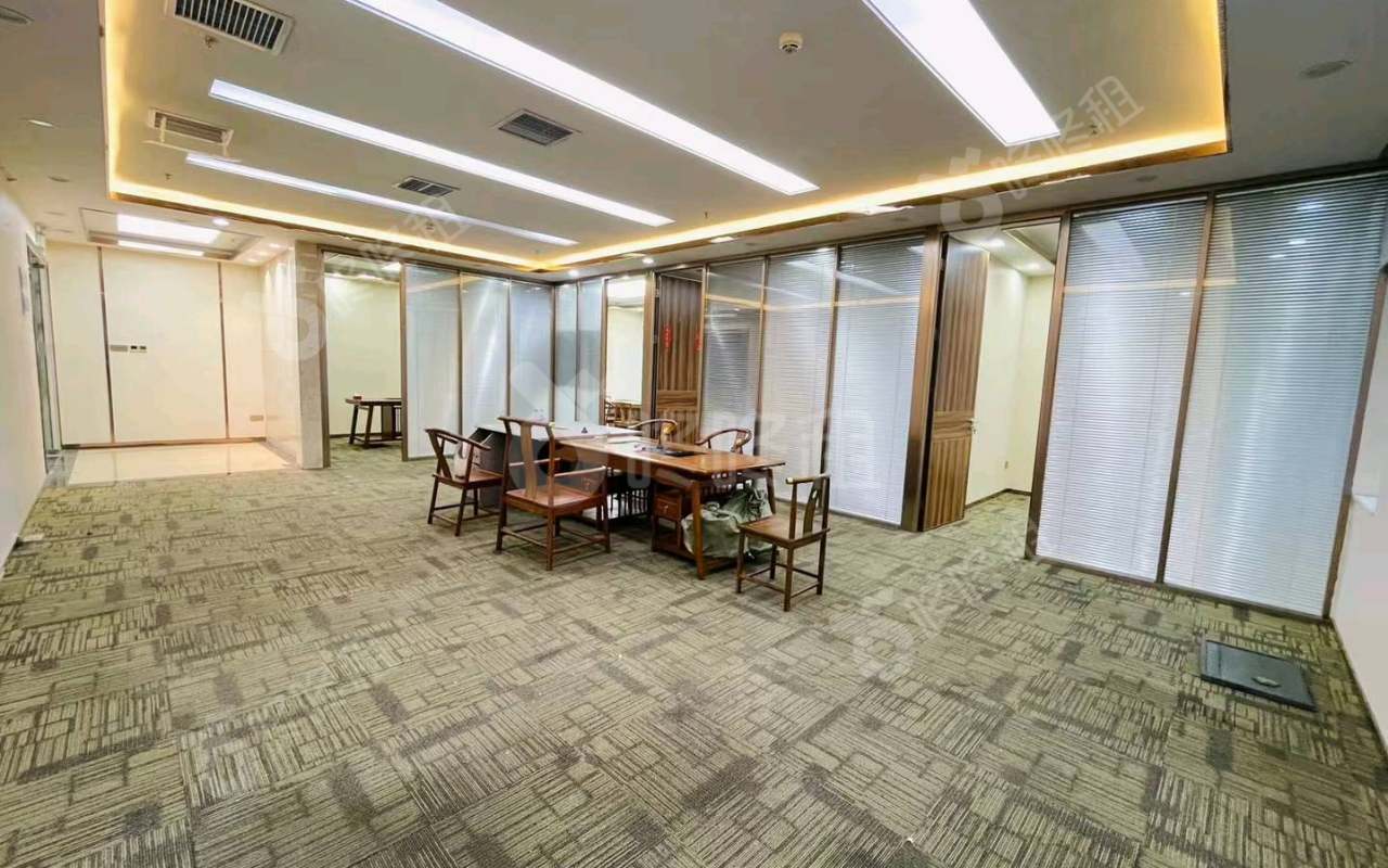 航天大厦_298平_精装_办公室开间