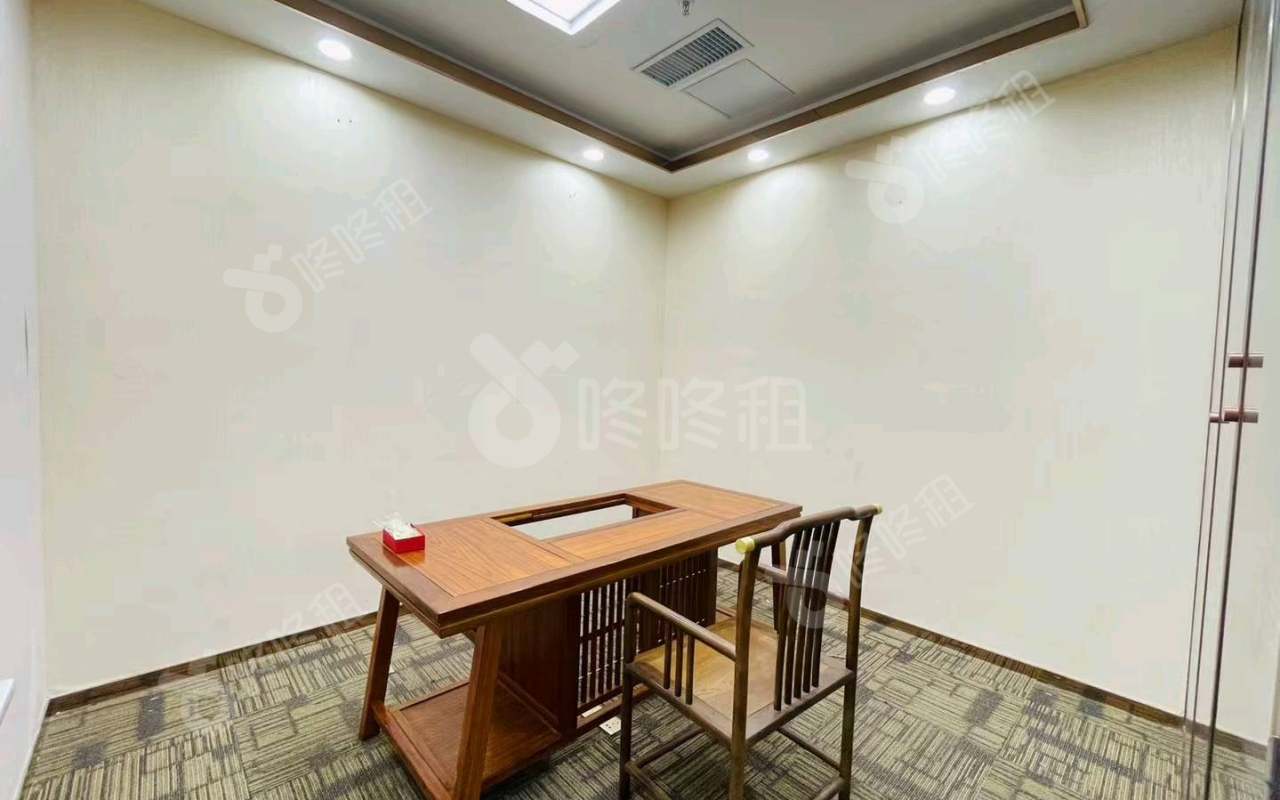 航天大厦_298平_精装_办公室隔间