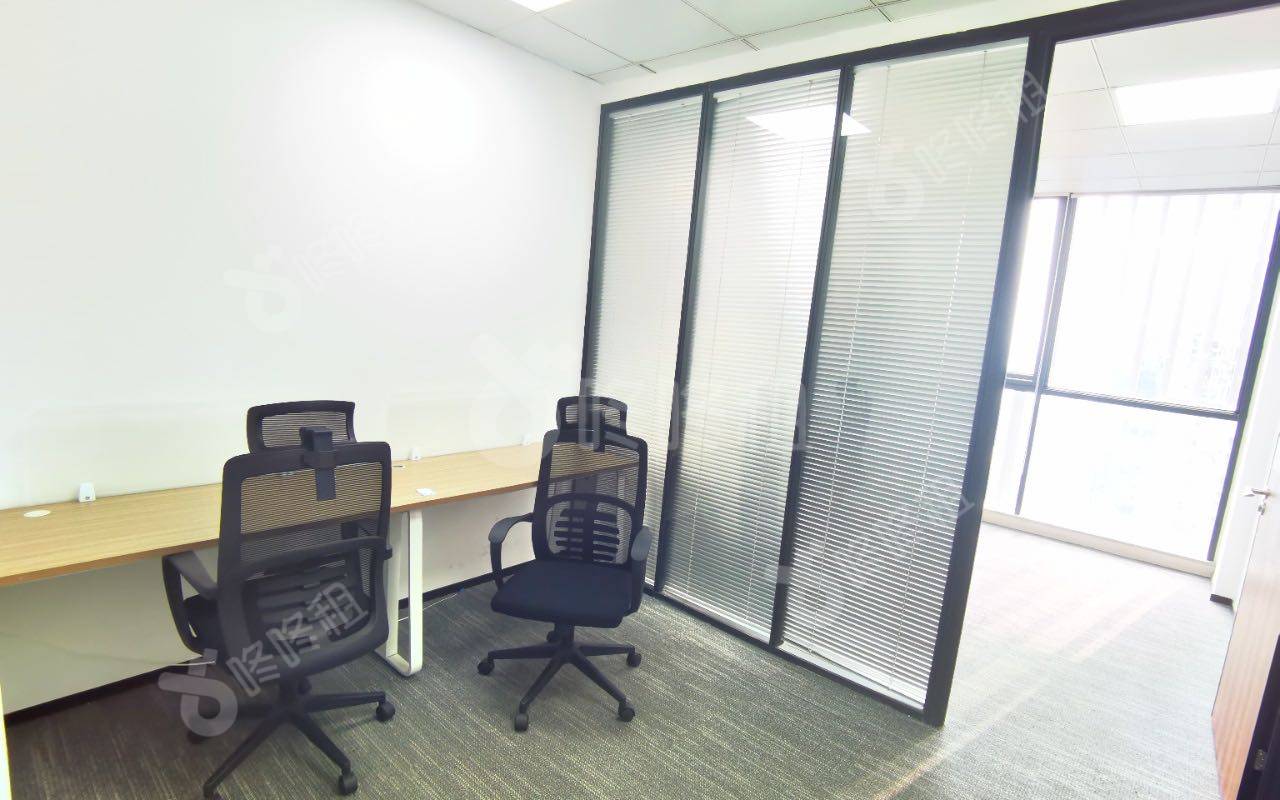 深圳湾科技生态园_56平_精装_办公室开间