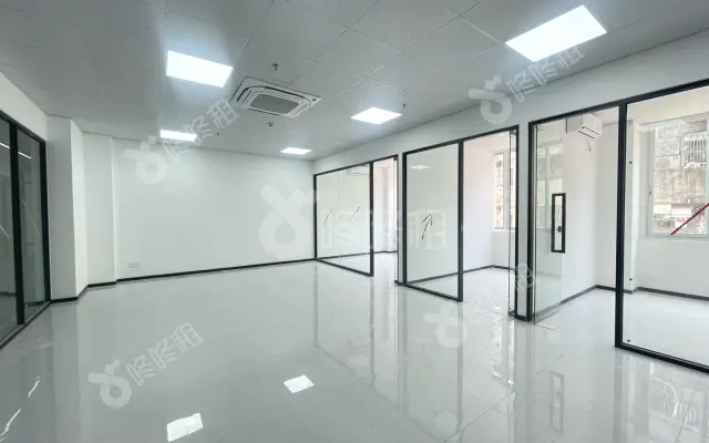 富裕顶大厦_152平_精装_办公室房源出租