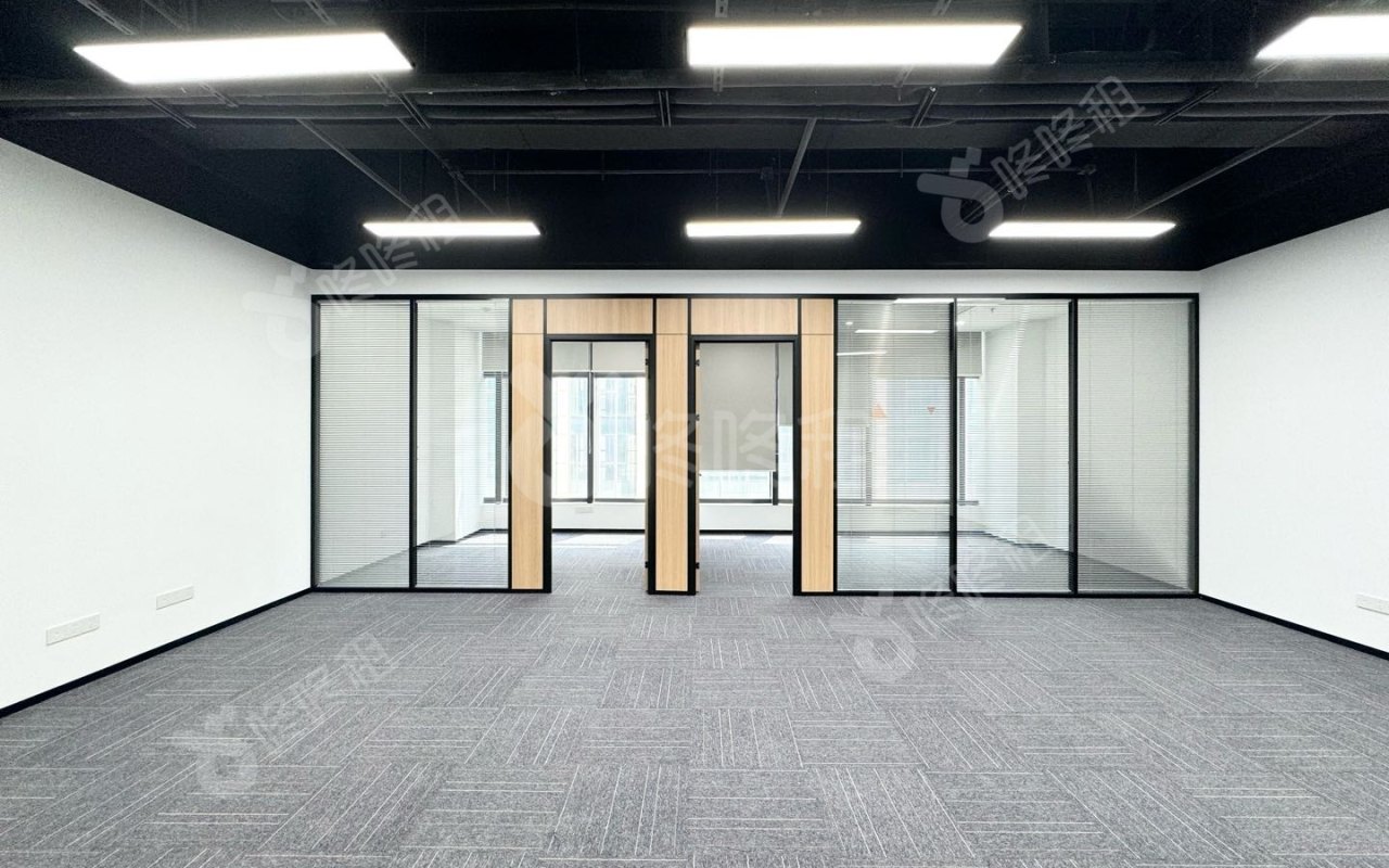 朗峻广场_128.25平_精装_办公室开间
