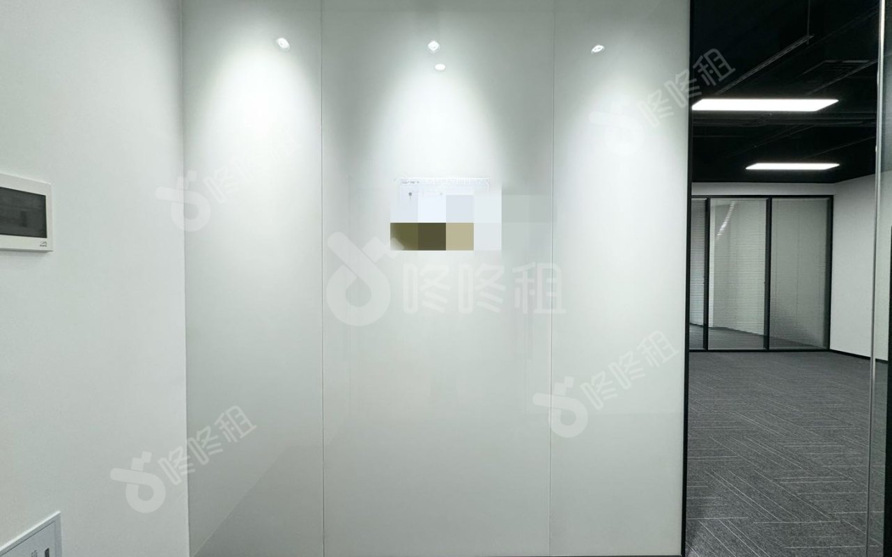 朗峻广场_128.25平_精装_前台