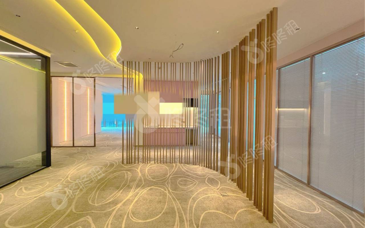 前海科兴科学园(正中华丽中心)_400平_精装_办公室开间