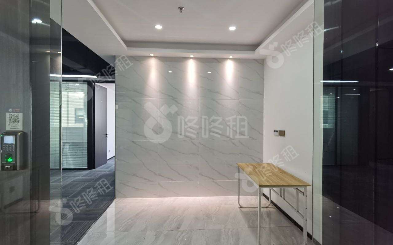 331创意园_342平_豪装_前台