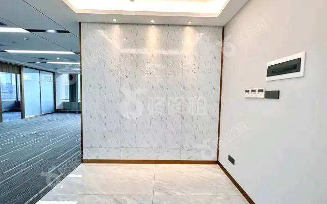 盈峰中心(易思博软件大厦)_190平米_精装_办公室房源出租