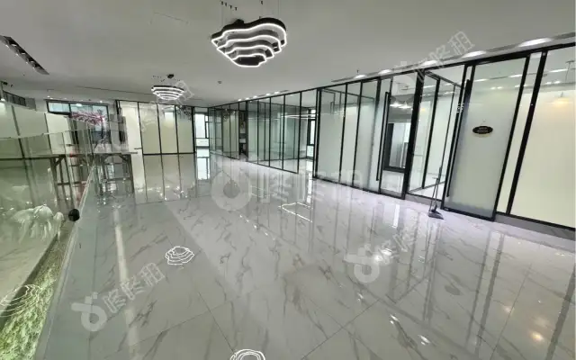 满京华SOHO艺峦_719平米_豪装_办公室房源出租