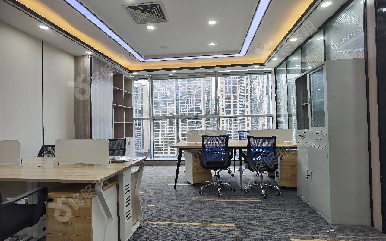 中国凤凰大厦_152平_精装_办公室开间