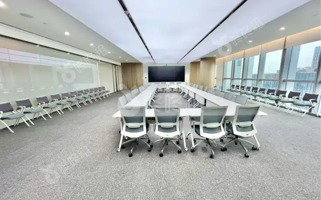 香江金融中心_2245平米_豪装_办公室房源出租