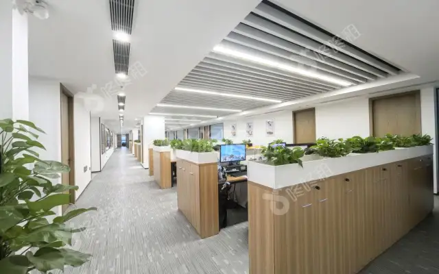 莲花广场_1025平米_精装_办公室房源出租