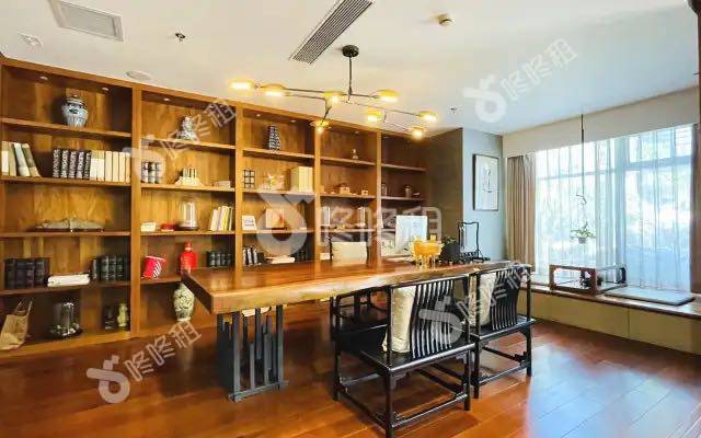 天利中央广场_2688平_精装_办公室隔间