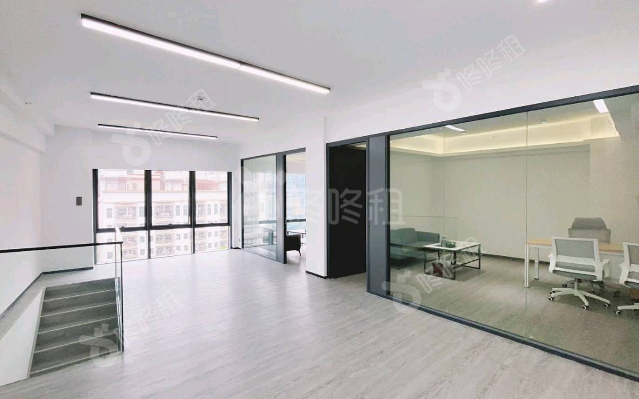 卓汇佳广场_367平_精装_办公室开间