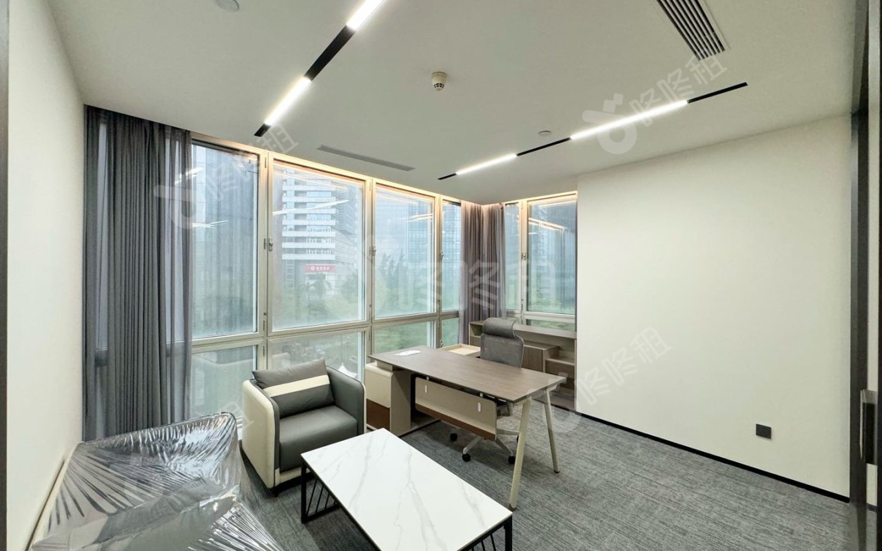 方大大厦_50平_精装_办公室隔间