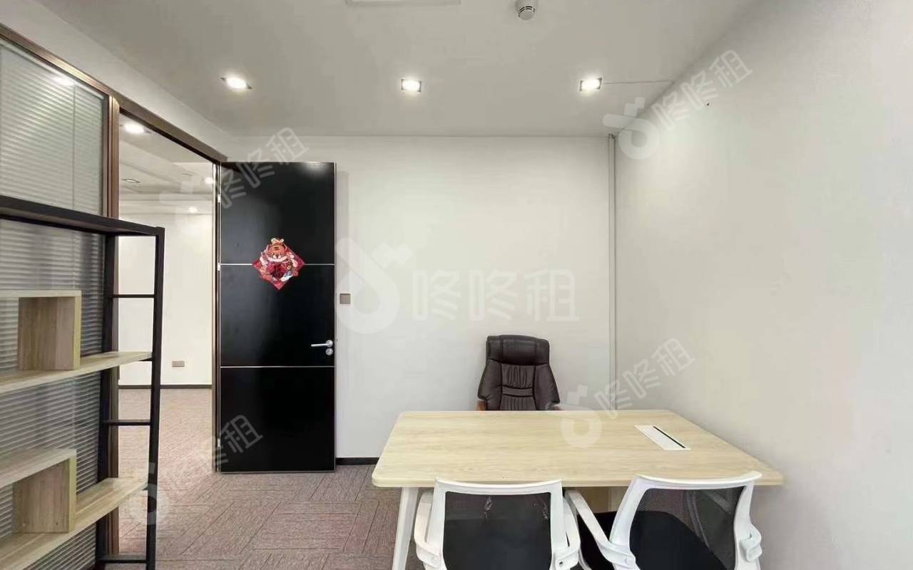 国信投资大厦（风华科技大厦）_100平_精装_办公室隔间