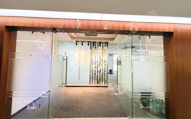 恒裕中心_180平米_精装_办公室房源出租