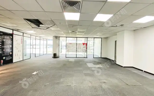 恒裕中心_180平_精装_办公室房源出租