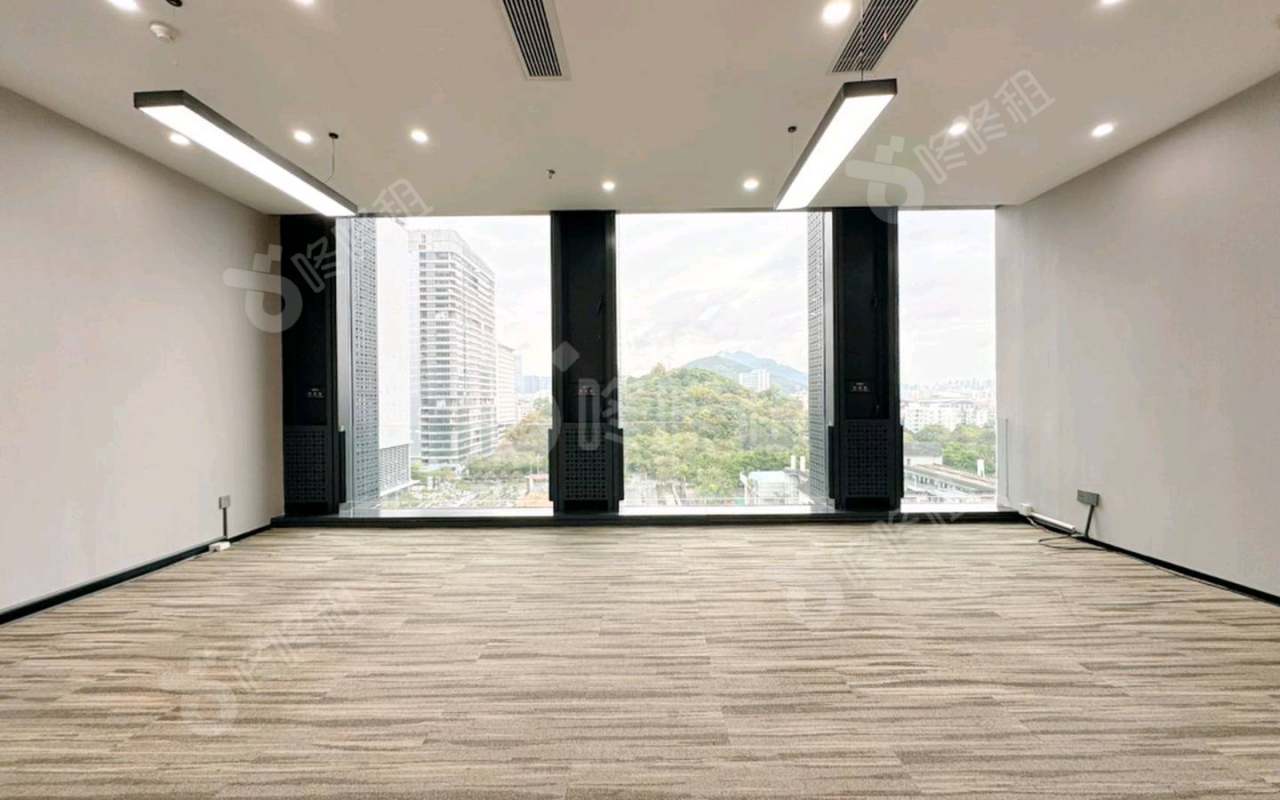 天珑移动大厦_337平_精装_办公室隔间