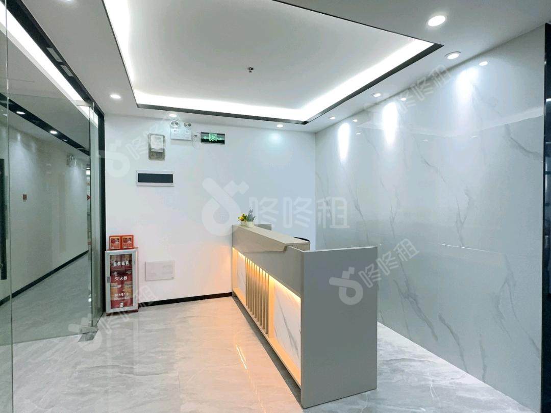 创举商务大厦_178平_精装_前台