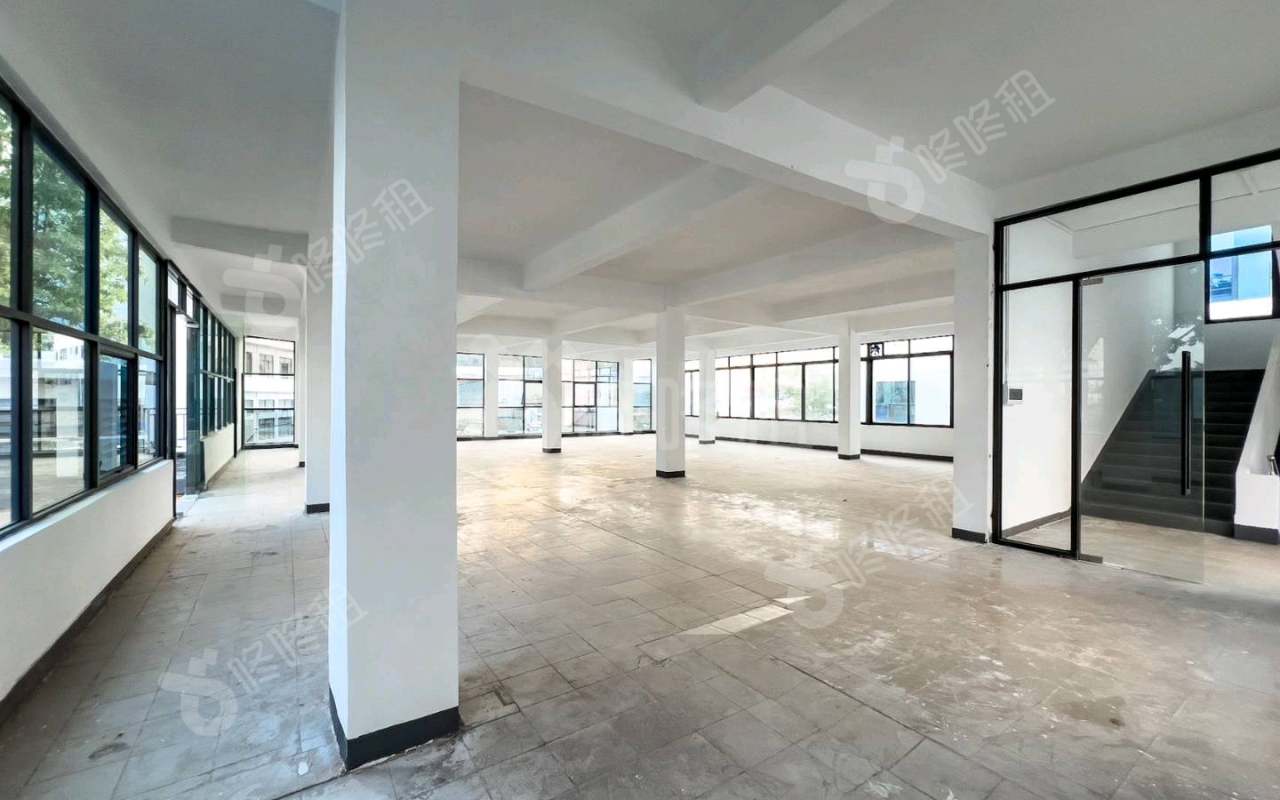 在云端·境界(粤港澳大湾区智慧生活园)_812平_精装_办公室开间