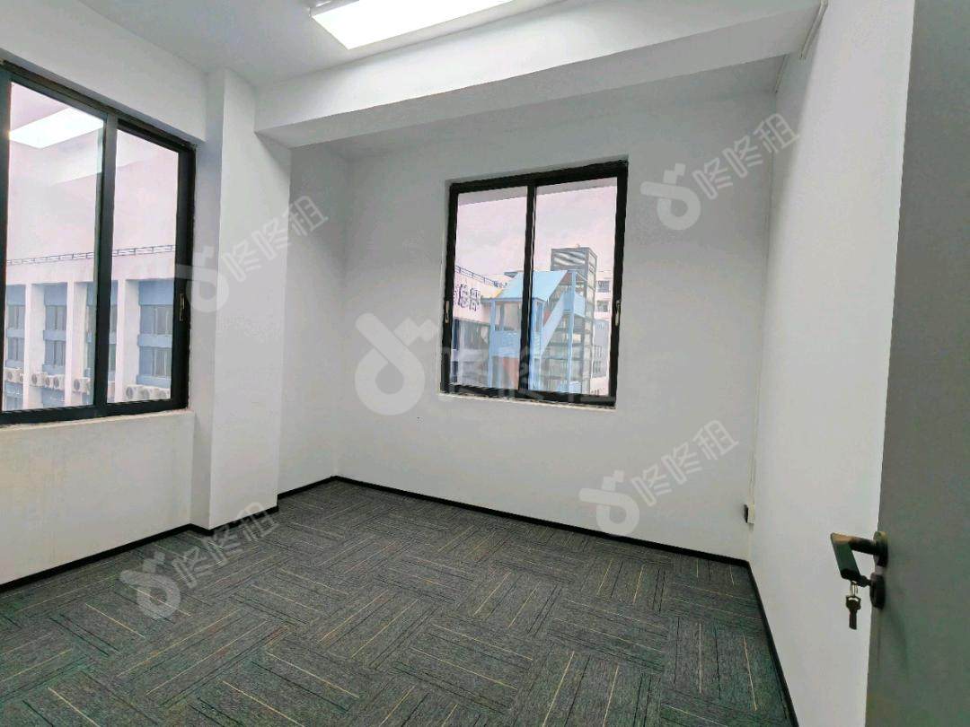 在云端·境界(粤港澳大湾区智慧生活园)_155平_精装_办公室开间