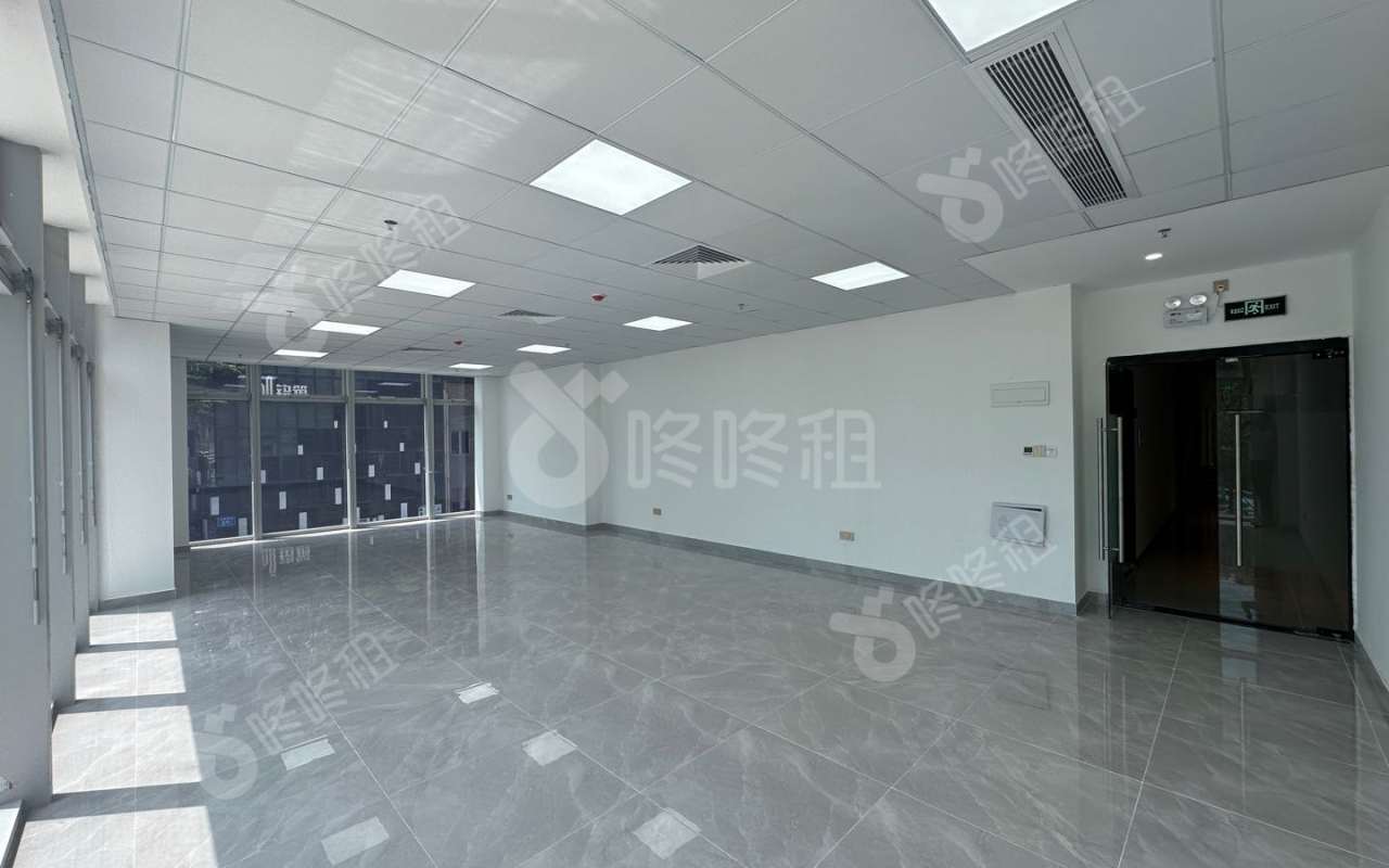 远洋滨海大厦_134平_定制装修_办公室开间