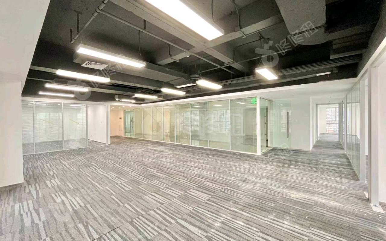 研祥科技大厦_600平_精装_办公室开间